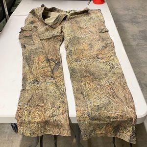 Cabelas simi adjustable cargo pants